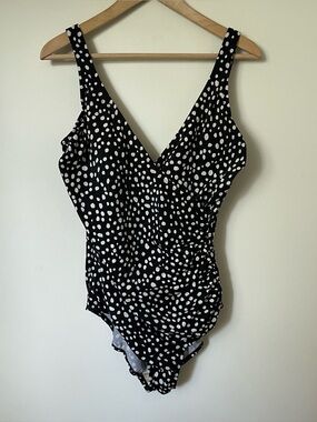 Miraclesuit by Kirkland Polka Dot Wrap Front Slimming One Piece Swimsuit Size 18